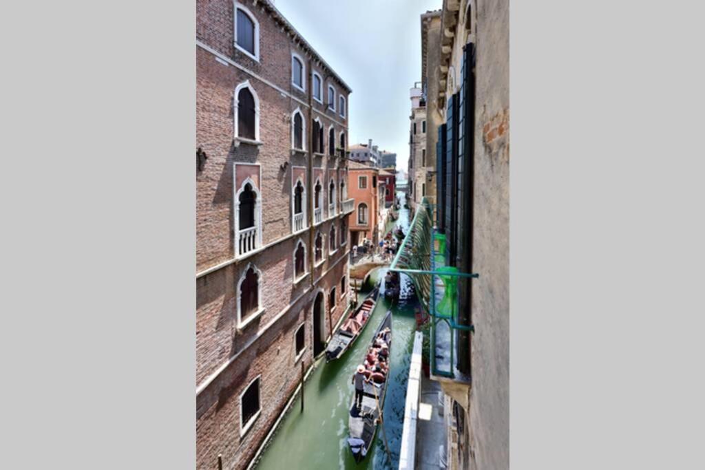 Leoncini With A Wonderful Canal View Venice Exterior photo